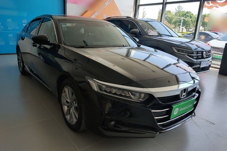 Used Honda Accord 2022 260TURBO Luxury Edition Front Right 45 Deg
