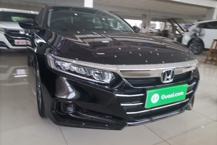 Used Honda Accord 2022 260TURBO Luxury Edition Front Right 45 Deg