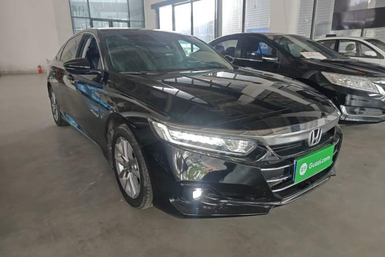Used Honda Accord 2022 260TURBO Luxury Edition Front Right 45 Deg