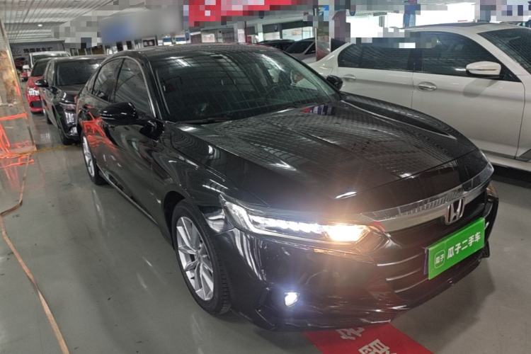 Used Honda Accord 2022 260TURBO Luxury Edition Front Right 45 Deg