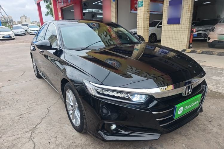 Used Honda Accord 2022 260TURBO Luxury Edition Front Right 45 Deg