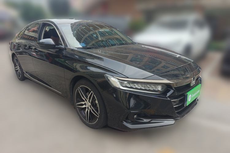 Used Honda Accord 2022 260TURBO Phantom Night · Prestige Edition Front Right 45 Deg