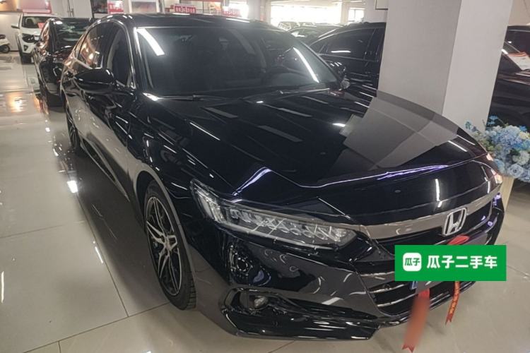 Used Honda Accord 2022 260TURBO Phantom Night · Prestige Edition Front Right 45 Deg