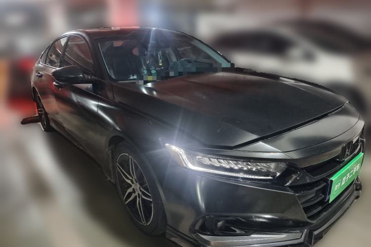 Used Honda Accord 2022 260TURBO Phantom Night · Prestige Edition Front Right 45 Deg