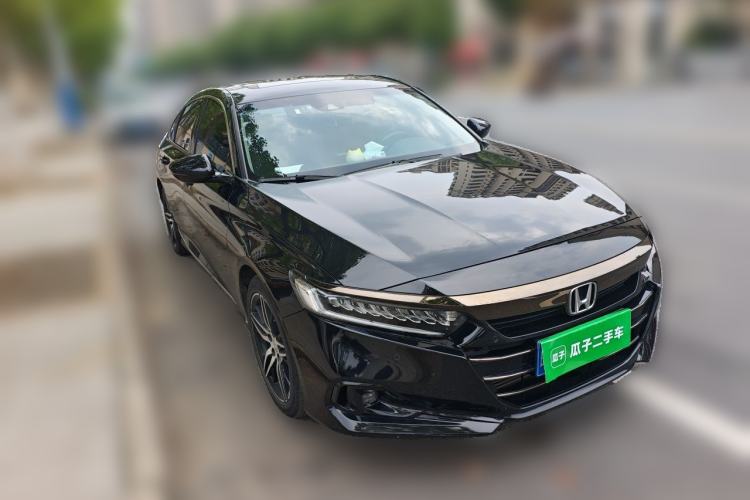 Used Honda Accord 2022 260TURBO Phantom Night · Prestige Edition Front Right 45 Deg