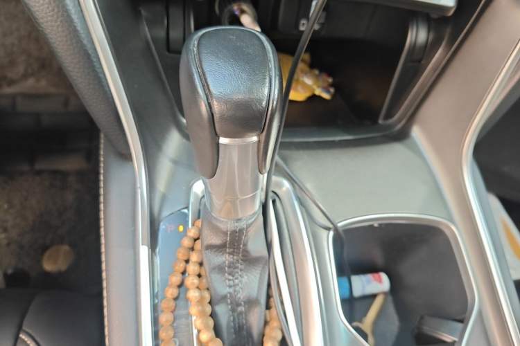 Used Honda Accord 2022 260TURBO Phantom Night · Prestige Edition Gear Lever