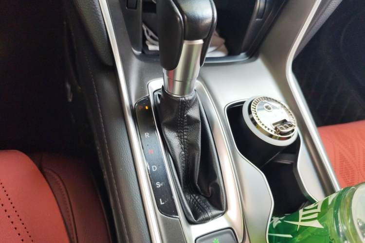 Used Honda Accord 2022 260TURBO Phantom Night · Prestige Edition Gear Lever