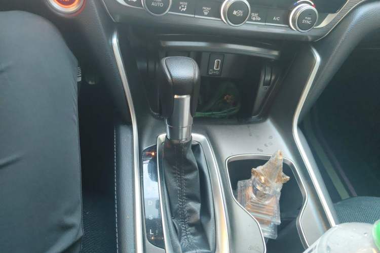 Used Honda Accord 2022 260TURBO Luxury Edition Gear Lever