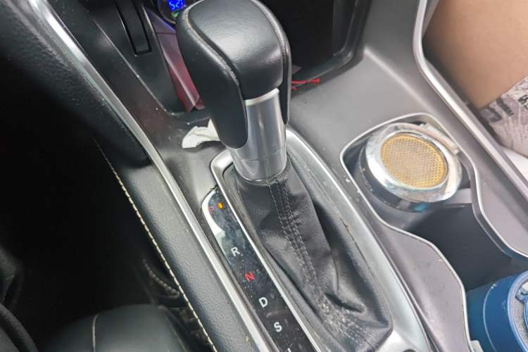 Used Honda Accord 2022 260TURBO Phantom Night · Prestige Edition Gear Lever