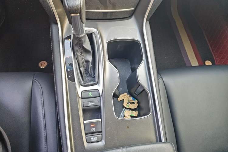Used Honda Accord 2022 260TURBO Luxury Edition Gear Lever