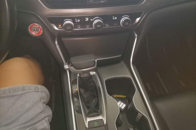 Used Honda Accord 2022 260TURBO Luxury Edition Gear Lever