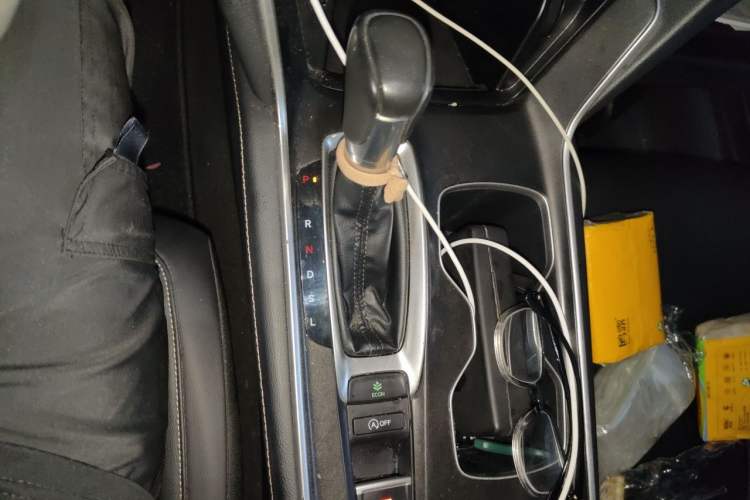 Used Honda Accord 2022 260TURBO Phantom Night · Prestige Edition Gear Lever
