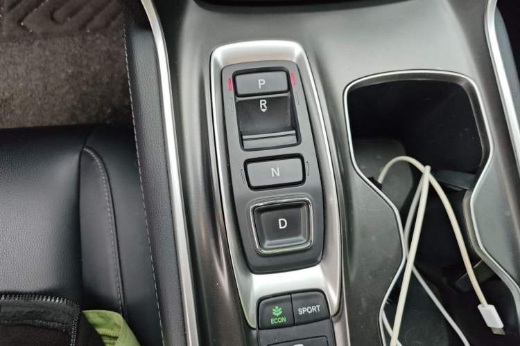 Used Honda Accord 2022 Xing·Hybrid 2.0L Xingling Version Gear Lever