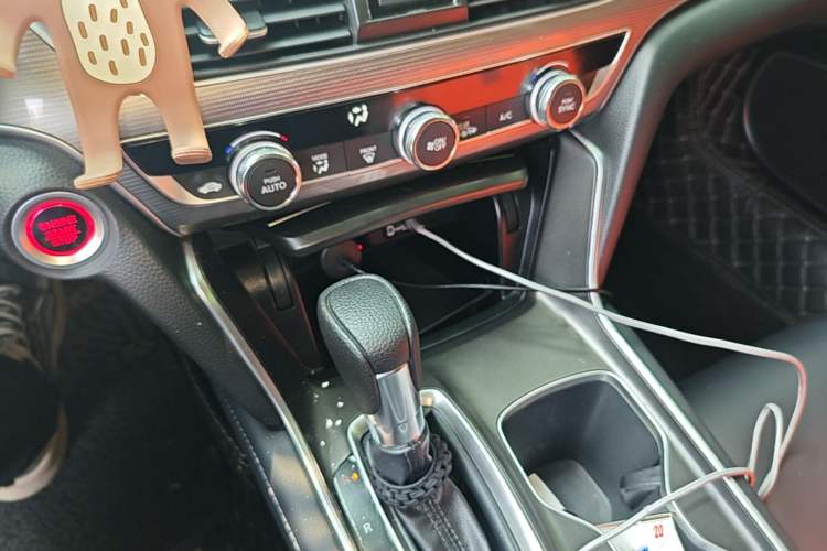 Used Honda Accord 2022 260TURBO Luxury Edition Gear Lever