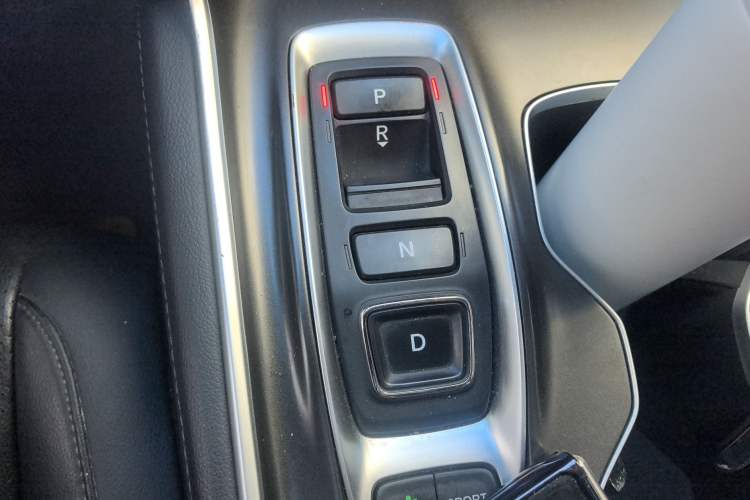 Used Honda Accord 2022 Xing·Hybrid 2.0L Xingling Version Gear Lever