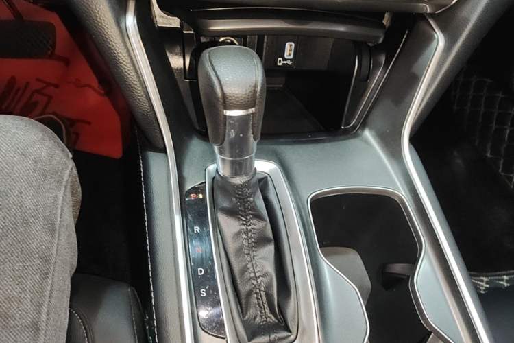 Used Honda Accord 2022 260TURBO Luxury Edition Gear Lever