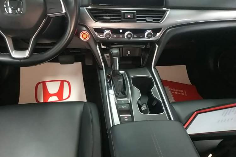 Used Honda Accord 2022 260TURBO Luxury Edition Gear Lever
