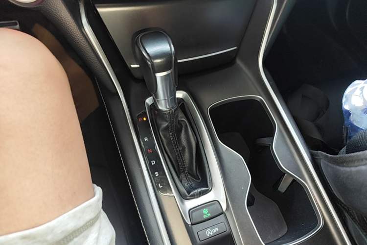 Used Honda Accord 2022 260TURBO Phantom Night · Prestige Edition Gear Lever