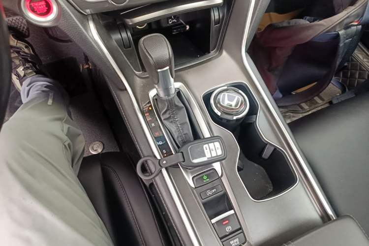 Used Honda Accord 2022 260TURBO Luxury Edition Gear Lever