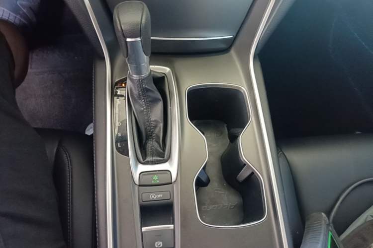 Used Honda Accord 2022 260TURBO Luxury Edition Gear Lever