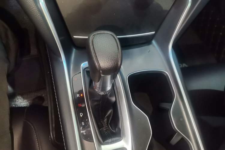 Used Honda Accord 2022 260TURBO Luxury Edition Gear Lever