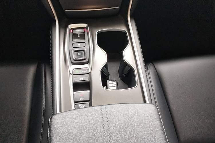 Used Honda Accord 2022 Xing·Hybrid 2.0L Xingling Version Gear Lever