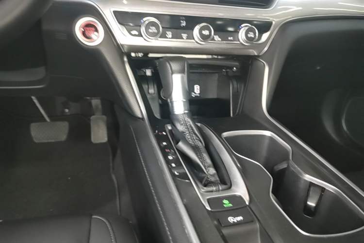 Used Honda Accord 2022 260TURBO Luxury Edition Gear Lever