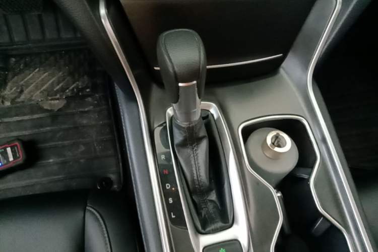 Used Honda Accord 2022 260TURBO Luxury Edition Gear Lever