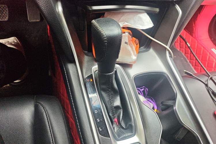 Used Honda Accord 2022 260TURBO Luxury Edition Gear Lever