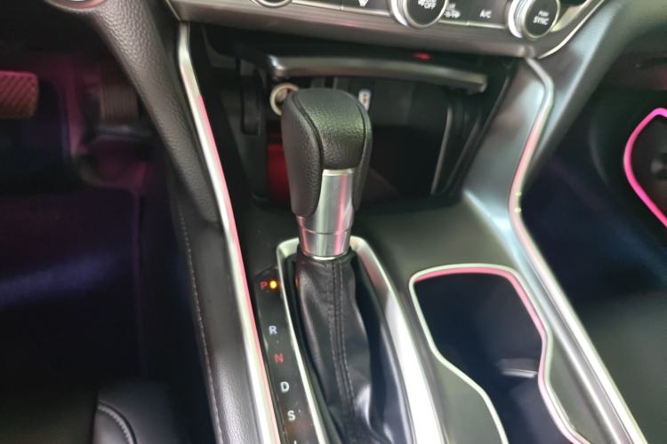 Used Honda Accord 2022 260TURBO Luxury Edition Gear Lever