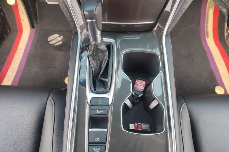 Used Honda Accord 2022 260TURBO Phantom Night · Prestige Edition Gear Lever