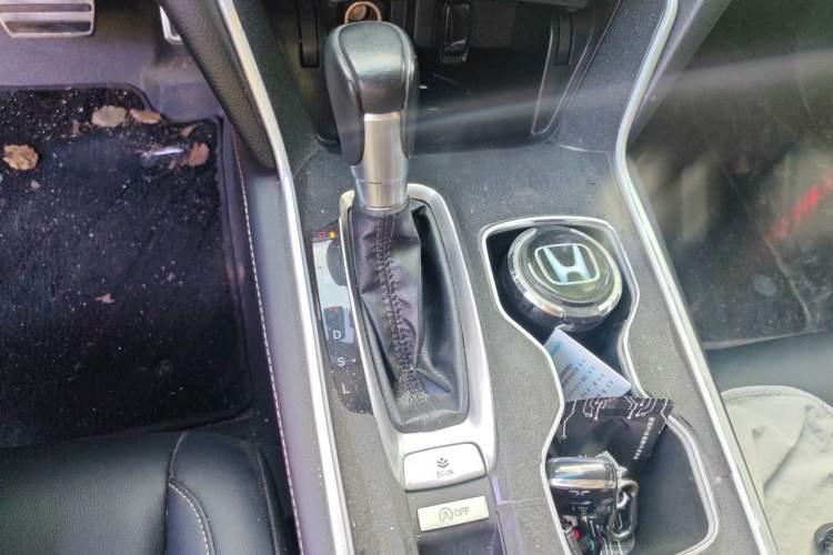 Used Honda Accord 2022 260TURBO Phantom Night · Prestige Edition Gear Lever