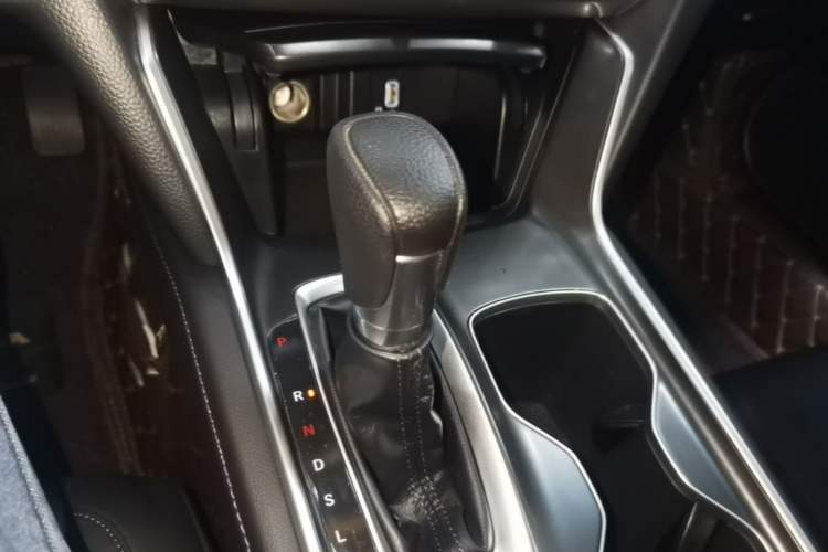 Used Honda Accord 2022 260TURBO Luxury Edition Gear Lever