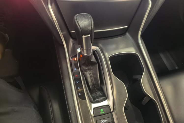 Used Honda Accord 2022 260TURBO Luxury Edition Gear Lever