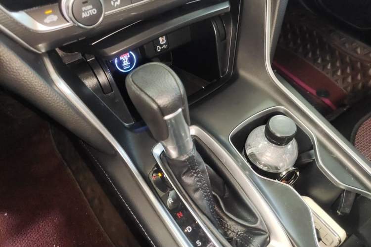Used Honda Accord 2022 260TURBO Luxury Edition Gear Lever