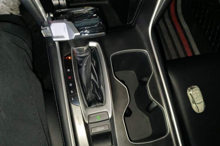 Used Honda Accord 2022 260TURBO Luxury Edition Gear Lever