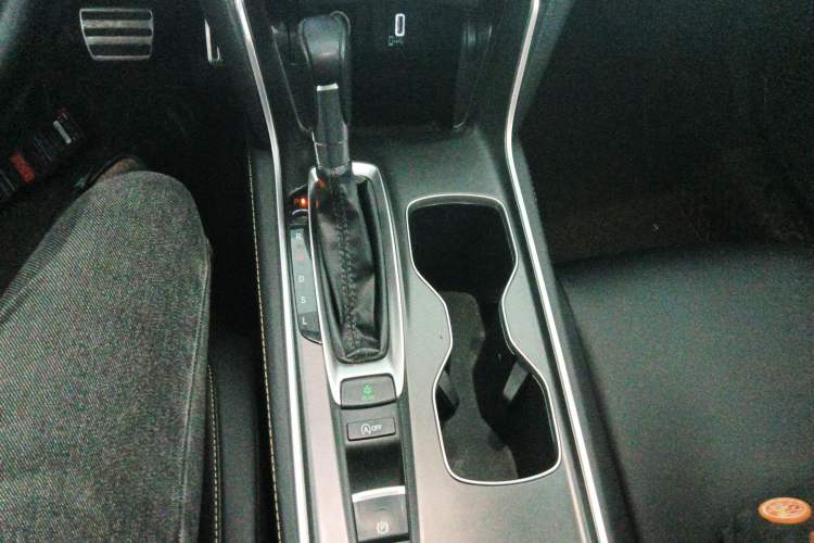 Used Honda Accord 2022 260TURBO Phantom Night · Prestige Edition Gear Lever