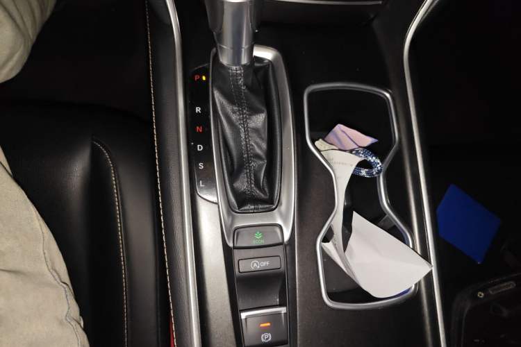 Used Honda Accord 2022 260TURBO Phantom Night · Prestige Edition Gear Lever