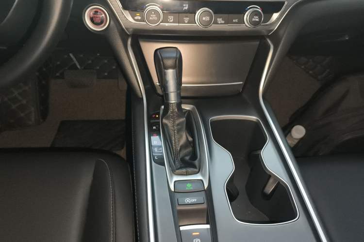 Used Honda Accord 2022 260TURBO Luxury Edition Gear Lever