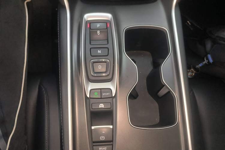 Used Honda Accord 2022 Xing·Hybrid 2.0L Xingling Version Gear Lever