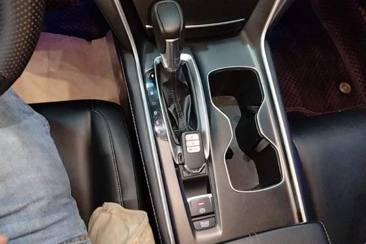 Used Honda Accord 2022 260TURBO Luxury Edition Gear Lever