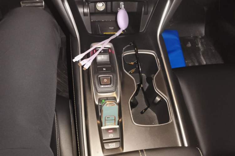 Used Honda Accord 2022 Xing·Hybrid 2.0L Phantom Night·Sharp Intelligence Edition Gear Lever