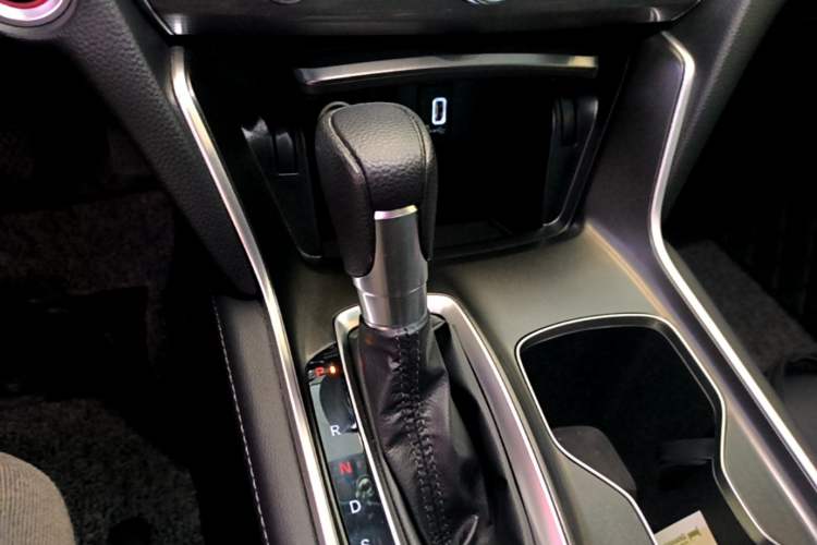Used Honda Accord 2022 260TURBO Luxury Edition Gear Lever