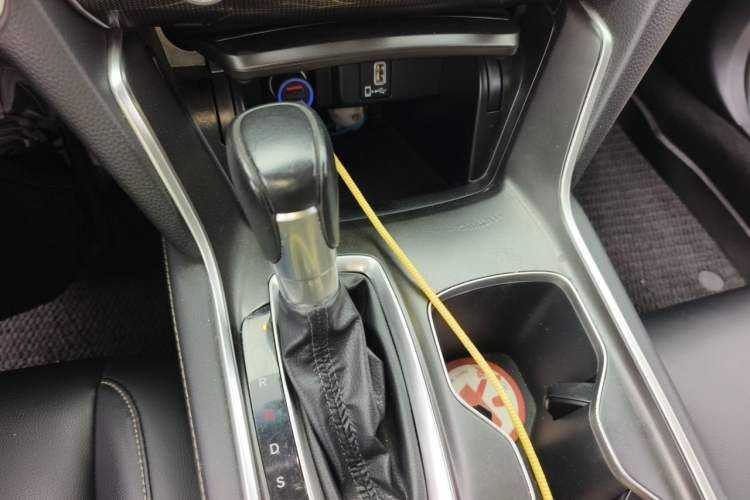 Used Honda Accord 2022 260TURBO Phantom Night · Prestige Edition Gear Lever