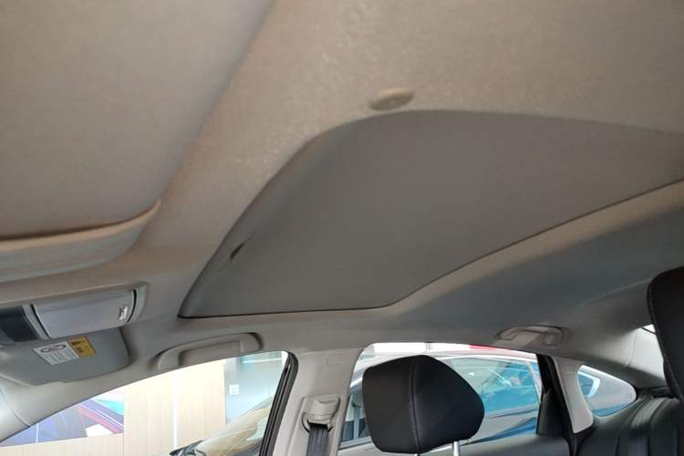 Used Honda Accord 2022 260TURBO Luxury Edition Headliner