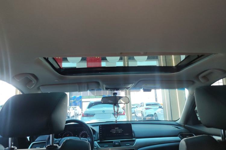 Used Honda Accord 2022 260TURBO Luxury Edition Headliner