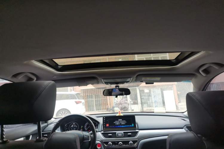 Used Honda Accord 2022 260TURBO Luxury Edition Headliner