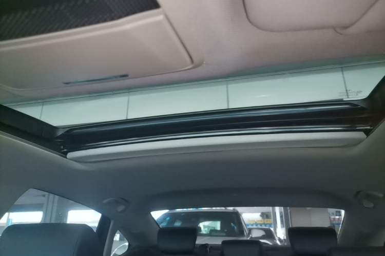 Used Honda Accord 2022 260TURBO Luxury Edition Headliner