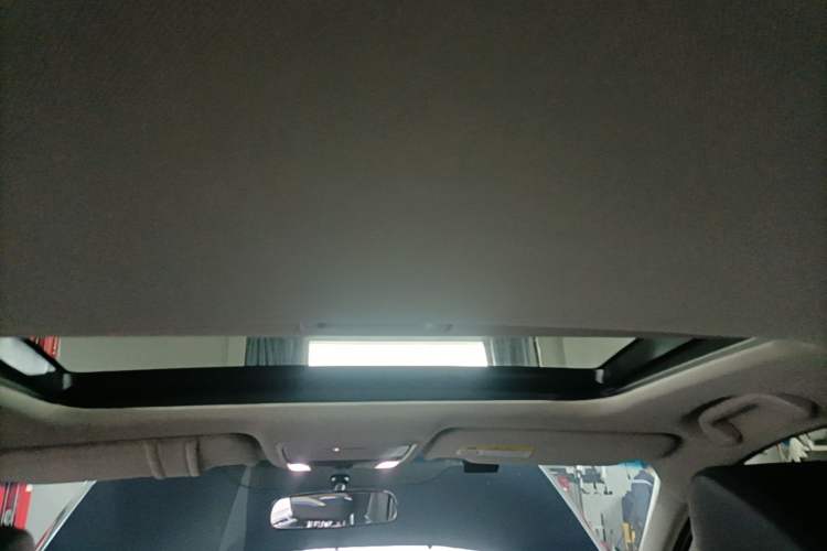 Used Honda Accord 2022 260TURBO Luxury Edition Headliner