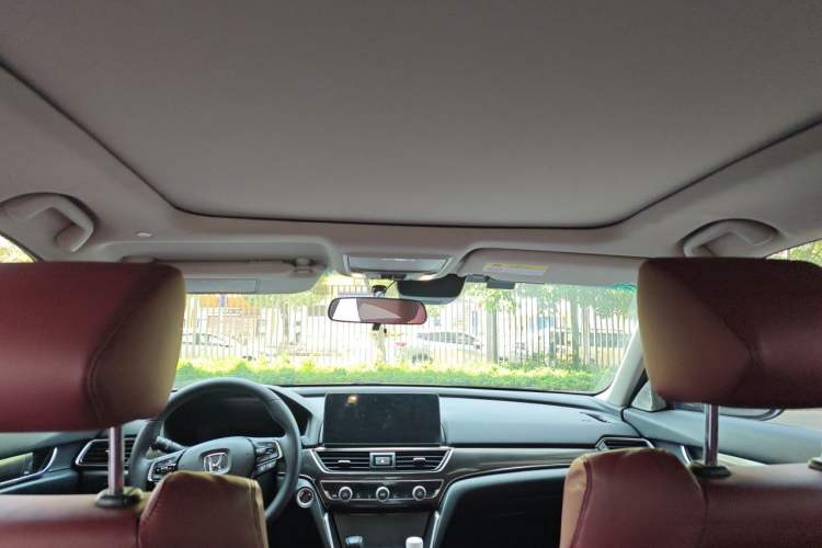 Used Honda Accord 2022 260TURBO Phantom Night · Prestige Edition Headliner